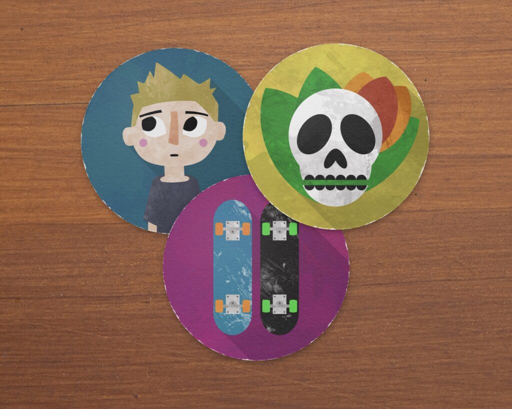 Caps mit Artworks "Junger Mann", "Totenkopf mit Pflanze" und "Zwei Skateboards", illustriert von Dominik Holzer